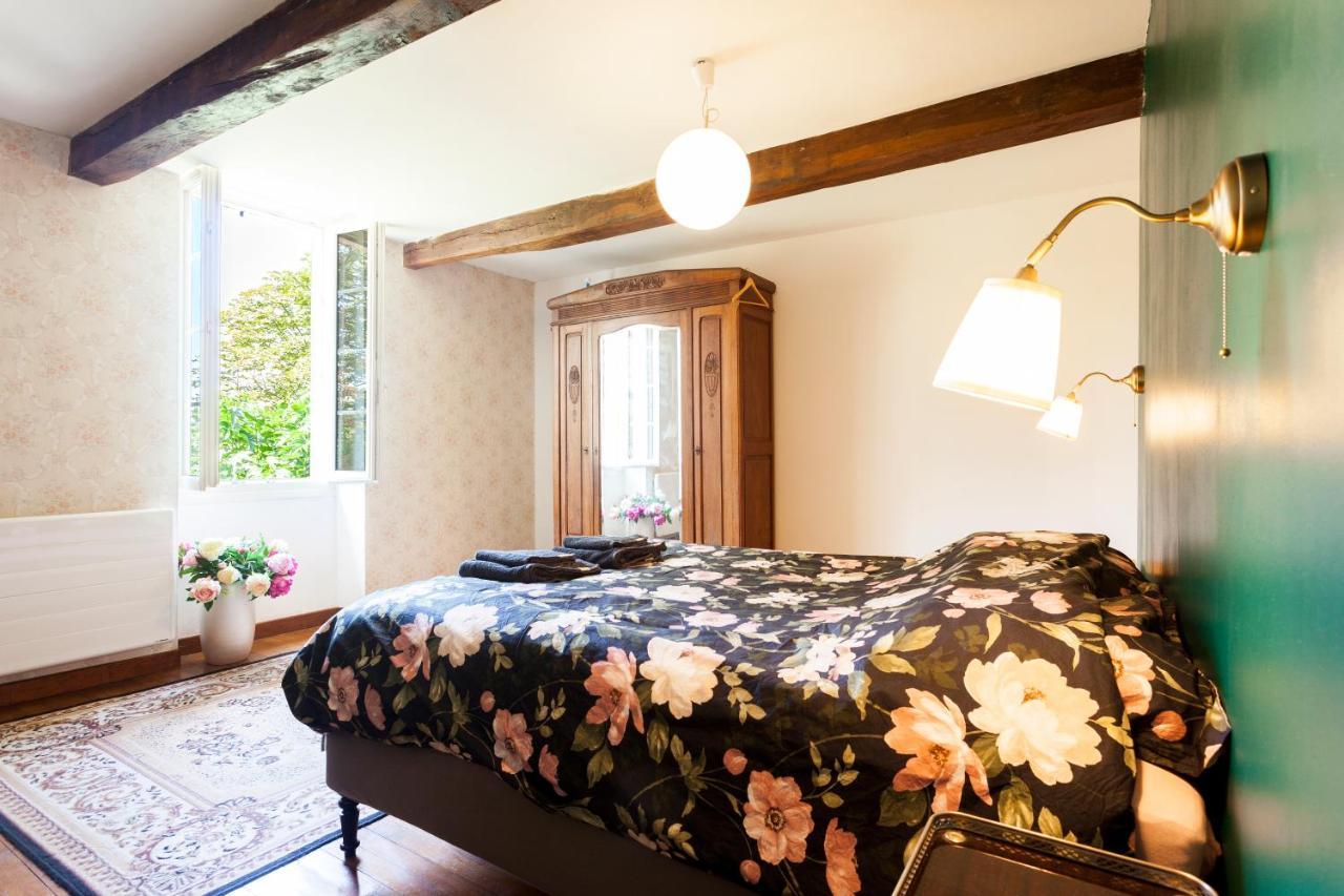 B&B Aux Petits Lardons Trie-sur-Baise 외부 사진